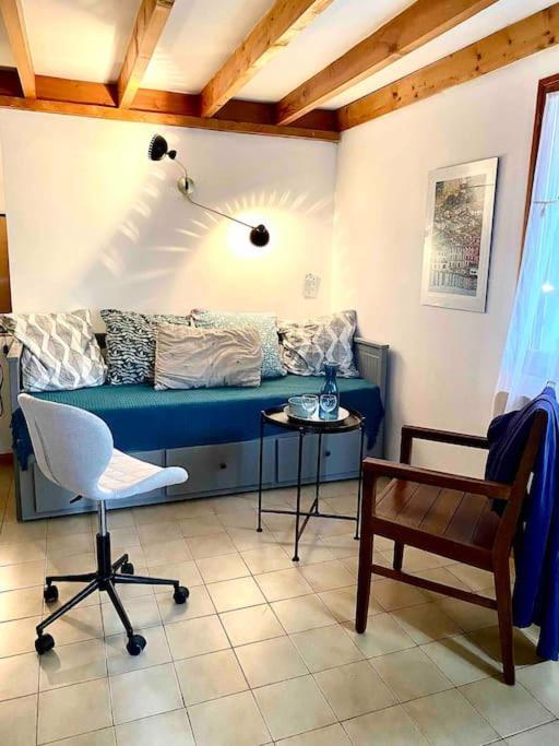 Duplex Arago Au Coeur De Sete, Comme Une Petite Maison Kültér fotó